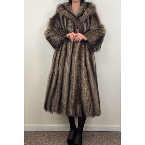 Vintage Fur by Robert Detroit Raccoon Genuine Fir Full Length Coat Overcoat